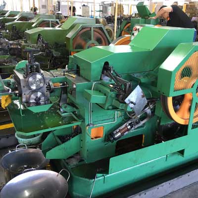 1574397717128885.jpg 鉚釘機(jī)操作事項(xiàng).jpg